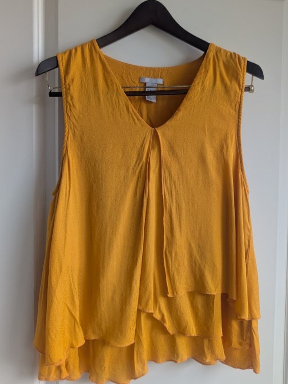 Sunny layered sleeveless blouse
